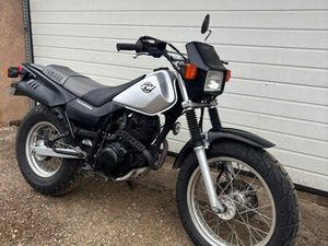 YAMAHA 125 TW