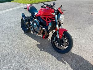 DUCATI 1200 MONSTER