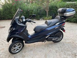 MP3 500 BUSINESS 7400KM PARFAIT ÉTAT