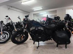 HARLEY-DAVIDSON SPORTSTER FORTY EIGHT