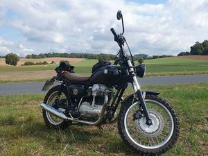KAWASAKI W650