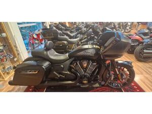 INDIAN CHALLENGER DARK HORSE