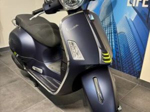 VESPA GTS 125 SUPER TECH 2026 125 CM3 | SCOOTER | 151 KM | BLEU | 78150 LE CHESNAY