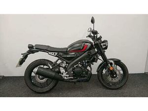 YAMAHA XSR125