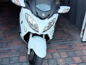 SUZUKI BURGMAN AN650 Z EXECUTIVO