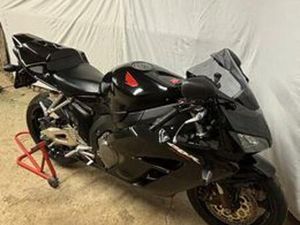 CBR 1000