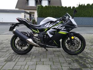 KAWASAKI NINJA 125