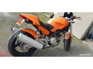 MONSTER DUCATI 600