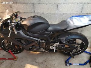 SUZUKI 600 GSXR K6