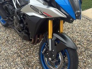 SUZUKI GSX-S 1000 GX