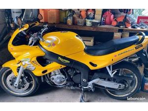 TRIUMPH SPRINT RS 955I