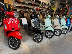 ② PROMOTION VESPA PRIMAVERA ET GTS 125 ET 310 FINA POSSIBLE