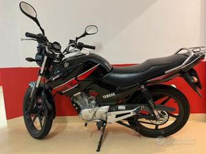 MOTO YAMAHA YBR 125 CC