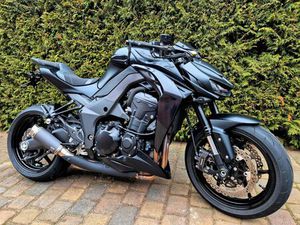 KAWASAKI Z1000 BLACK+BODIS BJ.2020