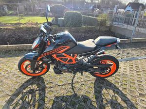KTM DUKE 125