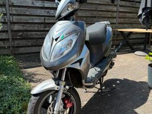 BEELINE VELOCE SNORSCOOTER - BLAUW KENTEKEN — SCOOTERS | YAMAHA — MARKTPLAATS