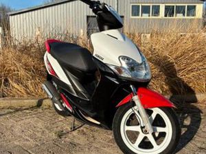 ORIGINELE YAMAHA JOG RR — SCOOTERS | YAMAHA — MARKTPLAATS