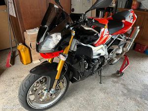 APRILIA TUONO 1000
