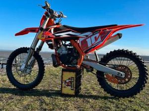 KTM 250 SX – 2 TAKT CROSSMOTOR | ZEER NETTE STAAT — MOTOREN | KTM — MARKTPLAATS