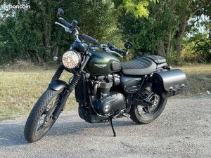 TRIUMPH SCRAMBLER 900