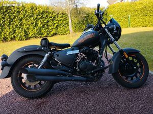 A VENDRE MOTO KEEWAY SUPERLIGHT DARK 125CM3