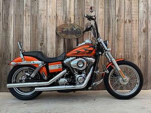 HARLEY DAVIDSON - DYNA SUPER GLIDE CUSTOM
