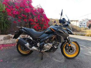 SUZUKI - V STROM 650 XT