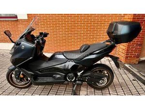 YAMAHA - TMAX