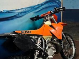 KTM - EXC 200