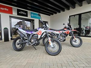 APRILIA SX 125 / SCHWARZ UND WEIß SOFORT VERFÜGBAR