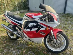 SUZUKI GSXR 750 CBR ZXR