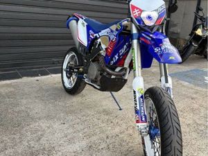 450 SEF R SUPERMOTARS