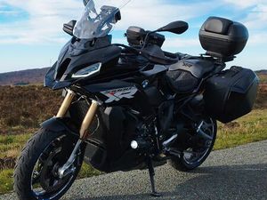 BMW S1000XR PACK PRO DYNAMIQUE