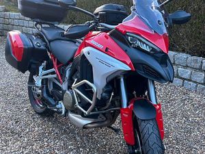 DUCATI MULTISTRADA V4 S