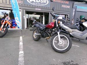 MOTO YAMAHA 125 TW