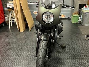 750 V7III MOTO-GUZZI STONE