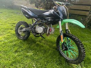 MOTO DIRT BIKE 140 CC
