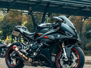 BMW S1000RR