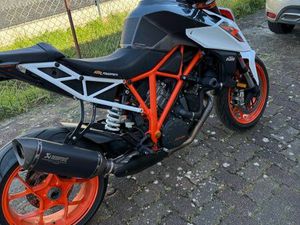 KTM SUPER DUKE 1290 R