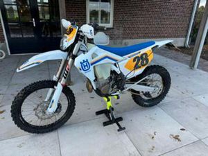 HUSQVARNA FE450 2024 - NIEUWSTAAT! SLECHTS 12 UUR — MOTOREN | HUSQVARNA — MARKTPLAATS