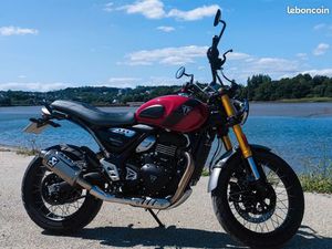 TRIUMPH SCRAMBLER 400X