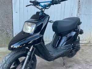 VENDS SCOOTER YAMAHA BW’S