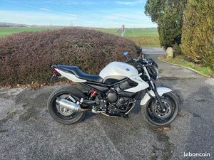 YAMAHA XJ6 ABS