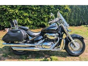 ② SUZUKI VOLUSIA VL800 2007 COMME NEUVE