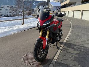 BMW F 900 XR CANTON SCHWYTZ -