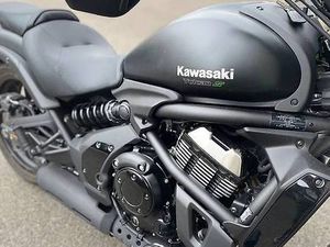 KAWASAKI VULCAN S 2022 - NEUWERTIG CANTON ZURICH -