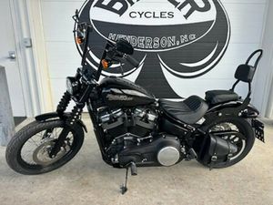 2018 HARLEY-DAVIDSON® FXBB - SOFTAIL® STREET BOB®