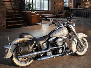 HARLEY DAVIDSON HERITAGE SOFTAIL NOSTALGIA, COW GLIDE