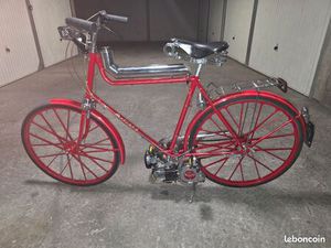 ​MAGNIFIQUE VÉLO À MOTEUR AUXILIAIRE GARELLI MOSQUITO – ÉTAT CONCOURS