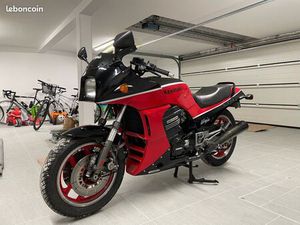 KAWASAKI GPZ 900R NINJA